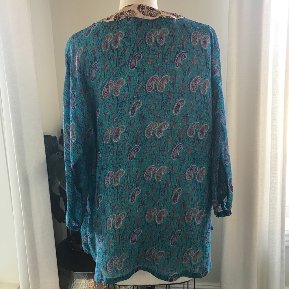 Lux Divine Silk Kimono - Picture 3 of 5
